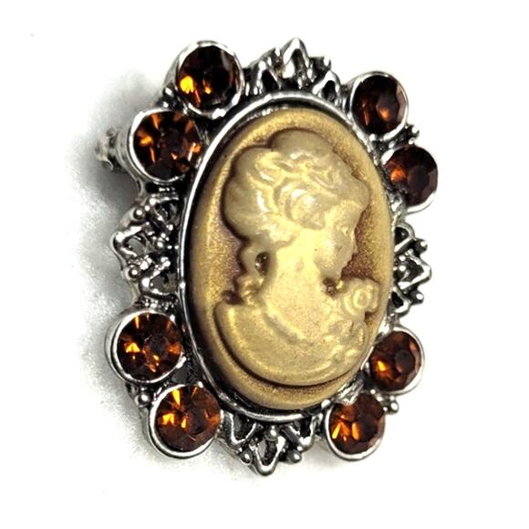 Victorian Style Cameo Brooch Silver Tone Filigree Pin Amber Rhinestones Art Deco - Picture 4 of 7